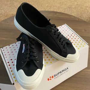 SUPERGA Sneaker Euro size 39 Black in White.